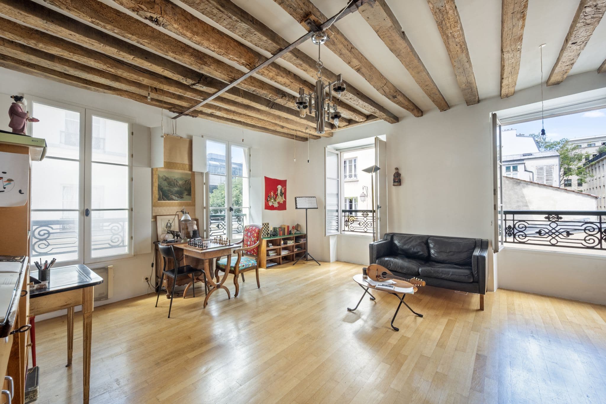 Paris III Archives : Appartement de 55 m2 - débarras de 2m2